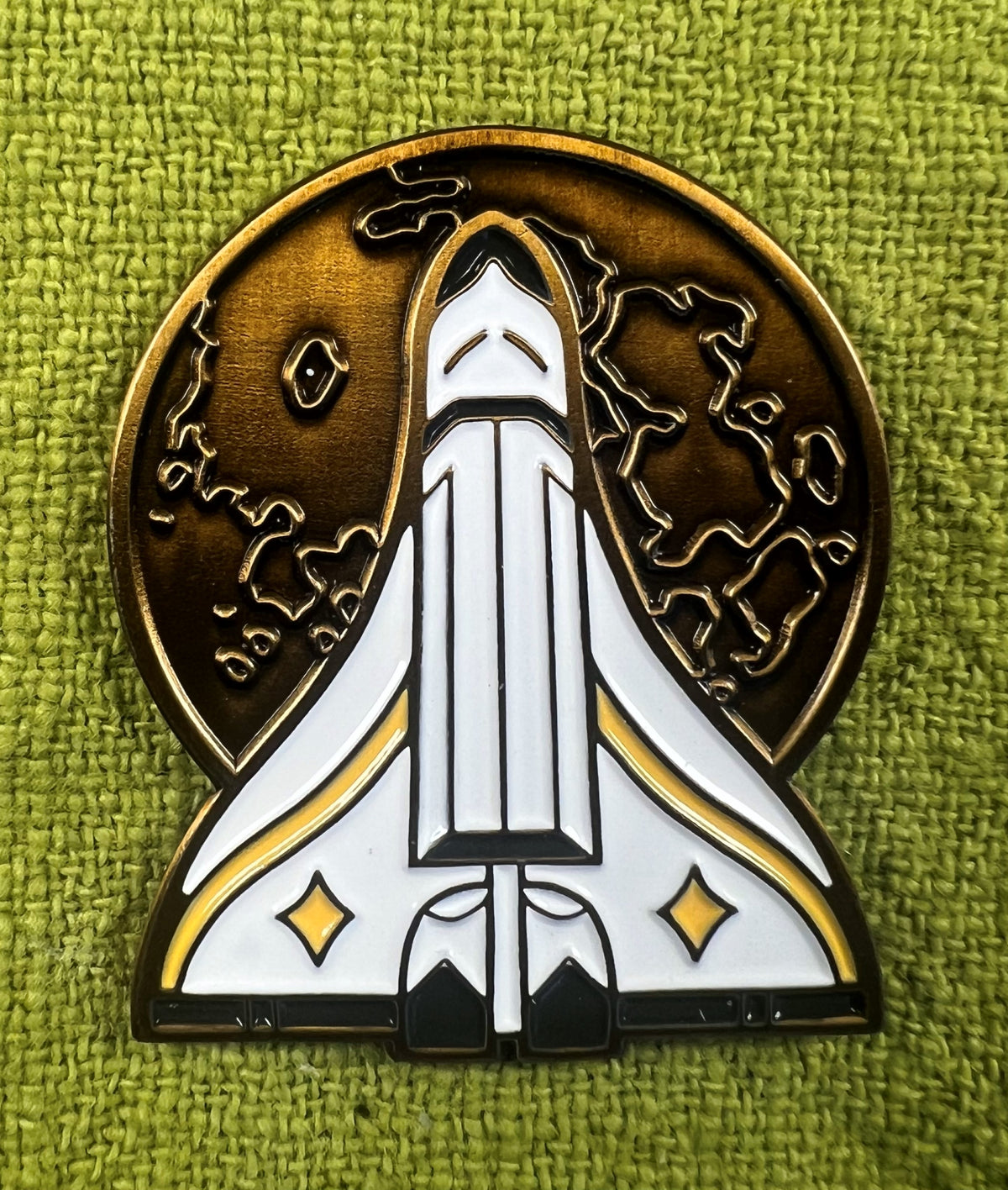 Welcome Pin Welcome to Earth Enamel Pin – Nakatomi, Inc
